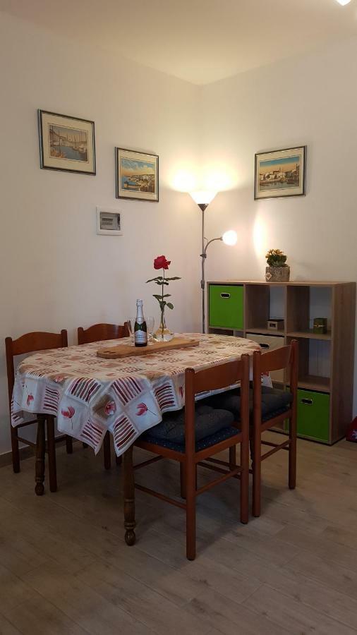 Apartment And Rooms Parus Копер Екстер'єр фото